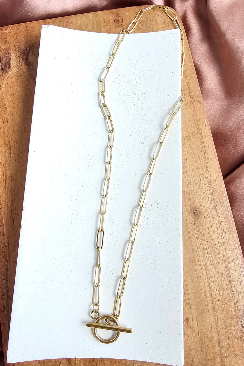 LUXE GOLD PAPER CLIP CHAIN 16