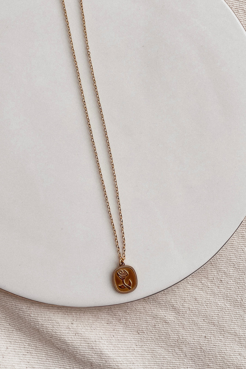 THE BELLE NECKLACE