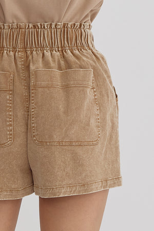 THAT'S JUST WHAT I'LL BE HIGH WAISTED SHORTS CAMEL