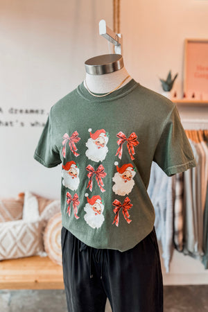 SANTA BOW CHRISTMAS GRAPHIC TEE